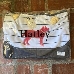 Hatley Beach Tote with Red Lab